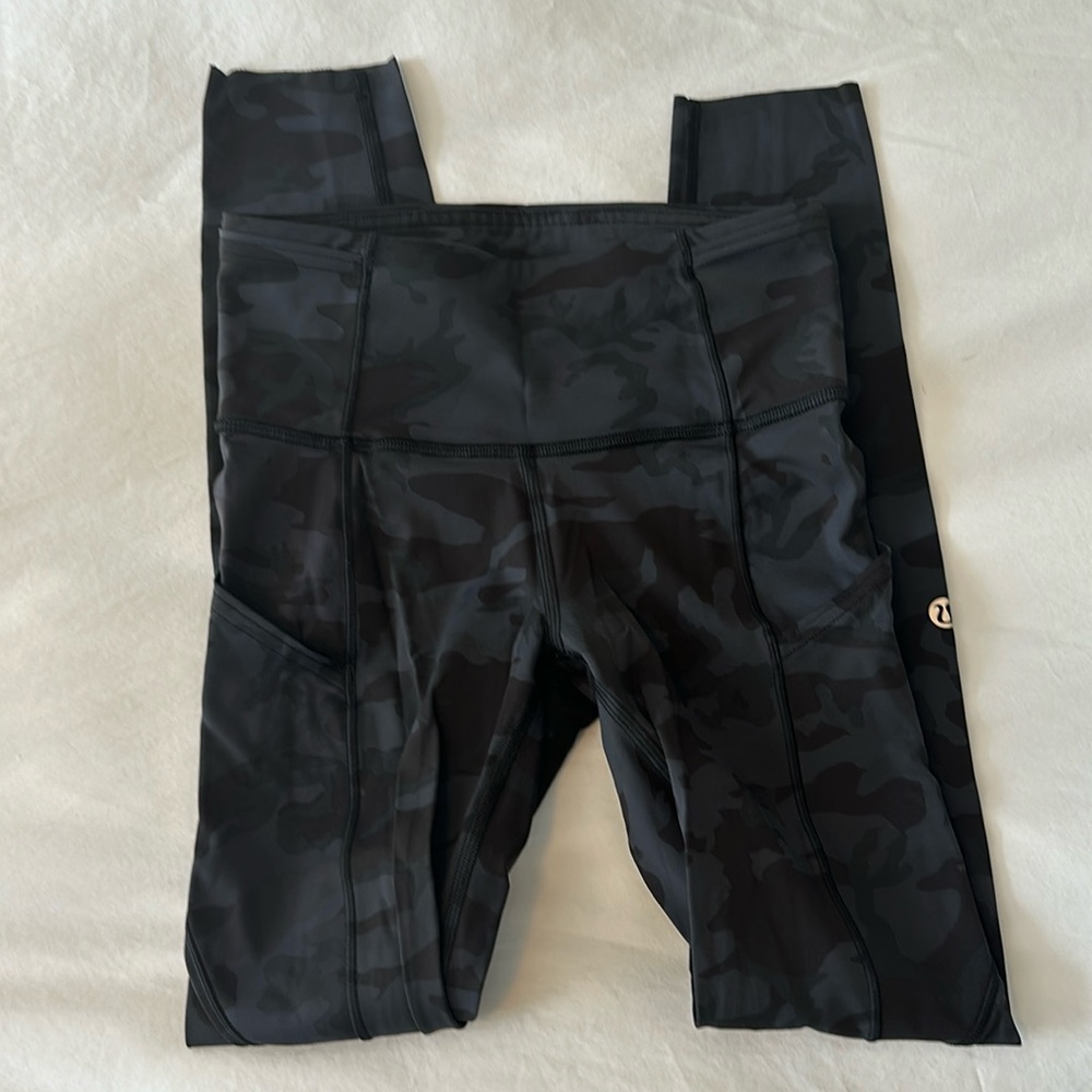 Like New Lululemon Fast & Free Leggings Size 2